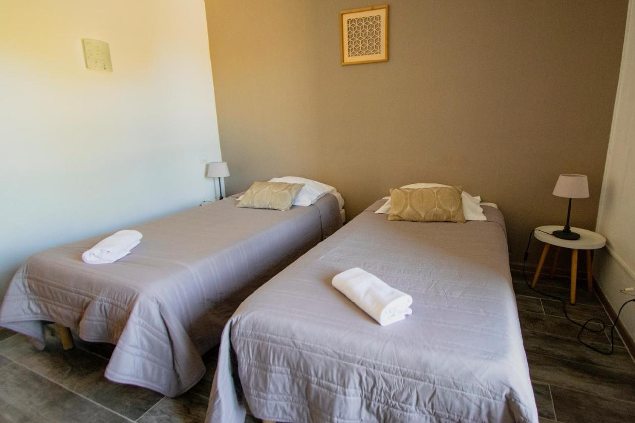 Hotel Carina อัพท์ ภายนอก รูปภาพ
